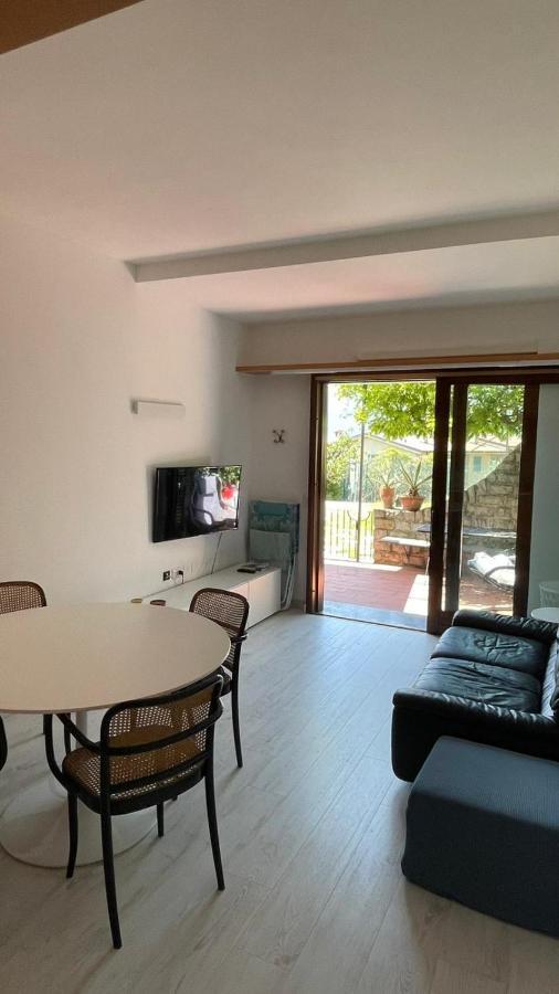 Lake View, Swimming Pool, Tennis Court And Private Parking Mezzegra エクステリア 写真